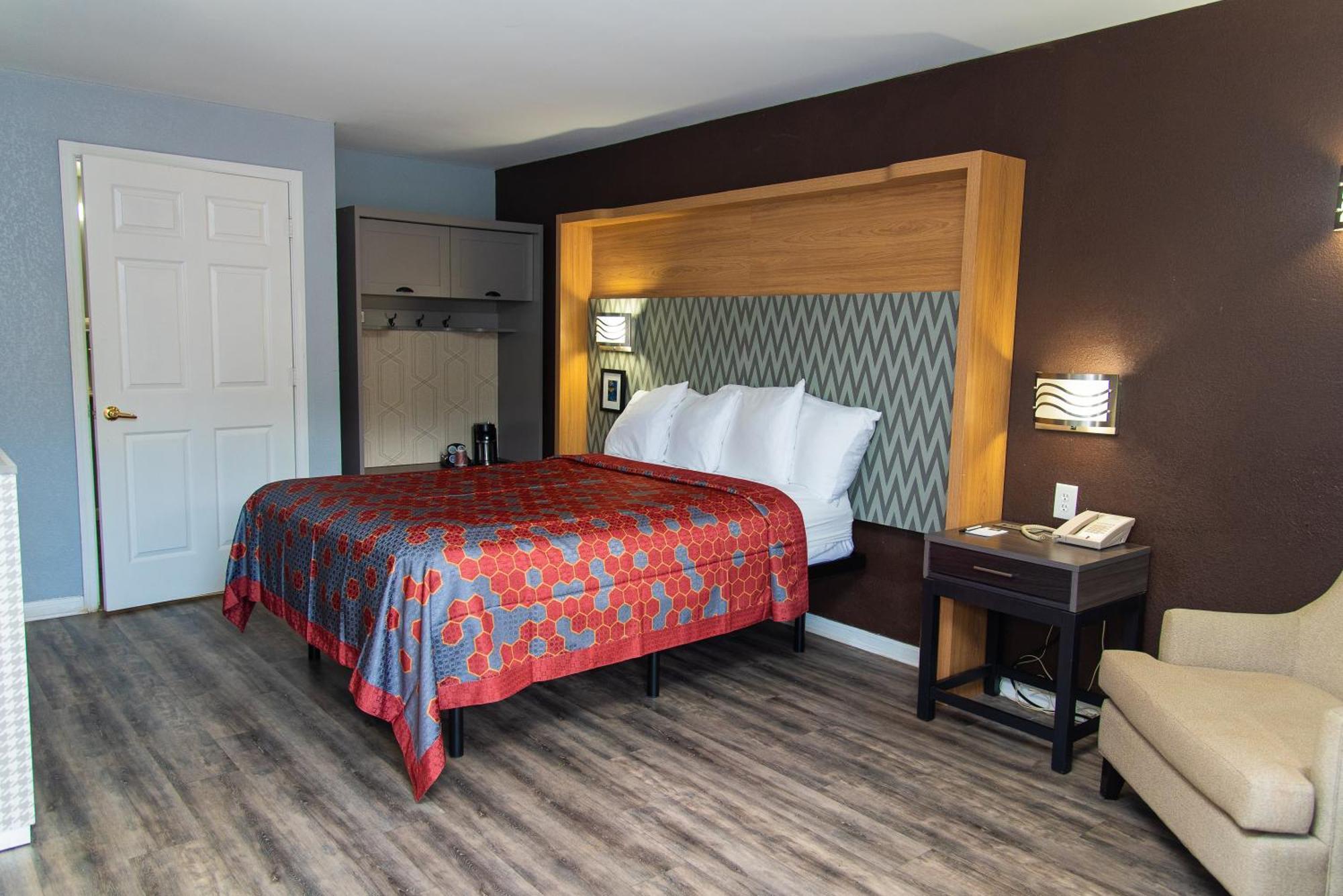 Columbus Inn And Suites Exteriér fotografie
