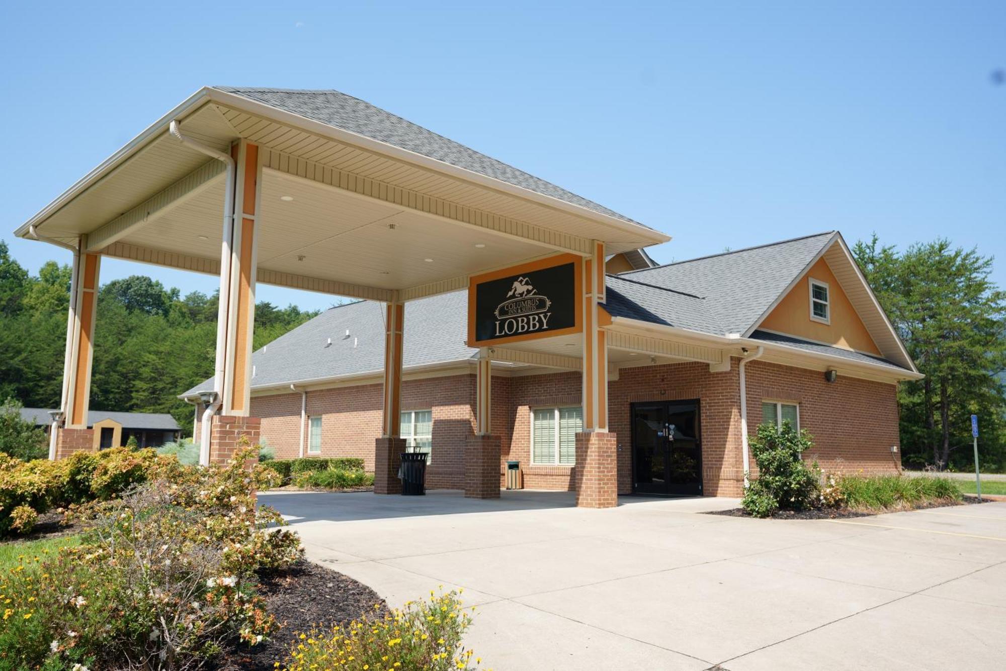 Columbus Inn And Suites Exteriér fotografie